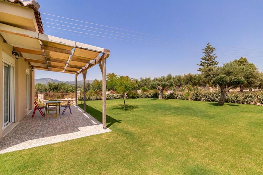 Dimitra'S Sunny Villa Mirsinochori Exterior foto